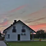 - Spokojne Miejsce Z Calorocznym Zewnetrznym Wspolnym Jacuzzi, Sauna I Letnim Basenem 아파트 *
