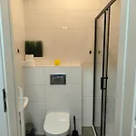 Апартаменты - Spokojne Miejsce Z Calorocznym Zewnetrznym Wspolnym Jacuzzi, Sauna I Wakacyjnym Basenem