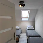 - Spokojne Miejsce Z Calorocznym Zewnetrznym Wspolnym Jacuzzi, Sauna I Wakacyjnym Basenem 维尔加