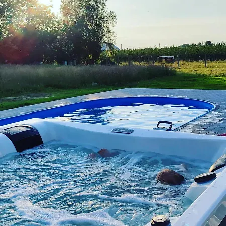 شقة - Spokojne Miejsce Z Calorocznym Zewnetrznym Wspolnym Jacuzzi, Sauna I Wakacyjnym Basenem *