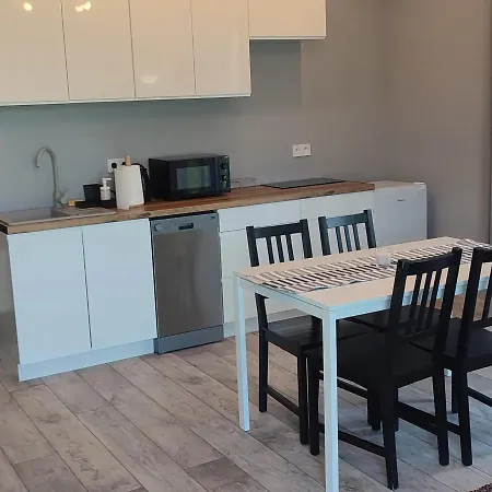 - Spokojne Miejsce Z Calorocznym Zewnetrznym Wspolnym Jacuzzi, Sauna I Letnim Basenem Διαμέρισμα Wilga