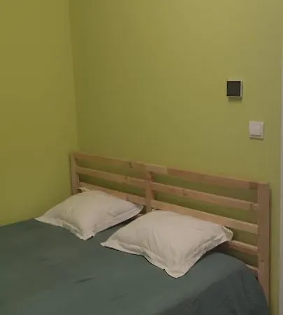 - Spokojne Miejsce Z Calorocznym Zewnetrznym Wspolnym Jacuzzi, Sauna I Letnim Basenem Apartman *