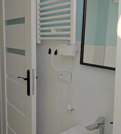 - Spokojne Miejsce Z Calorocznym Zewnetrznym Wspolnym Jacuzzi, Sauna I Wakacyjnym Basenem *