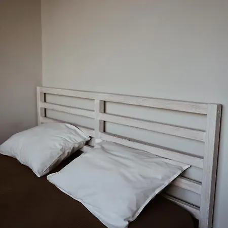 - Spokojne Miejsce Z Calorocznym Zewnetrznym Wspolnym Jacuzzi, Sauna I Letnim Basenem Wilga