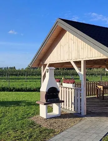 - Spokojne Miejsce Z Calorocznym Zewnetrznym Wspolnym Jacuzzi, Sauna I Wakacyjnym Basenem 公寓 *