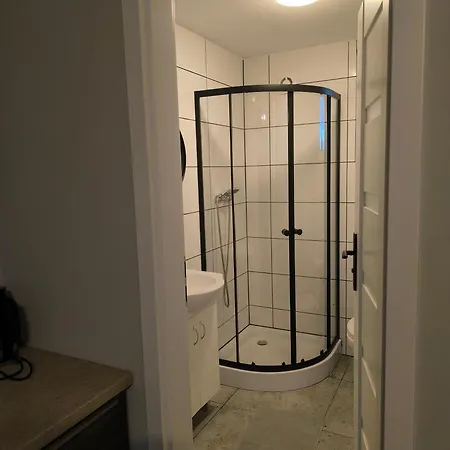 - Spokojne Miejsce Z Całorocznym Zewnętrznym Wspólnym Jacuzzi, Sauną I Wakacyjnym Basenem * Wilga