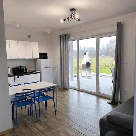 - Spokojne Miejsce Z Całorocznym Zewnętrznym Wspólnym Jacuzzi, Sauną I Wakacyjnym Basenem Apartamento Wilga